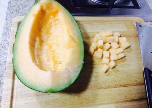 妻女吃哈密瓜视频大全,温馨视频大盘点